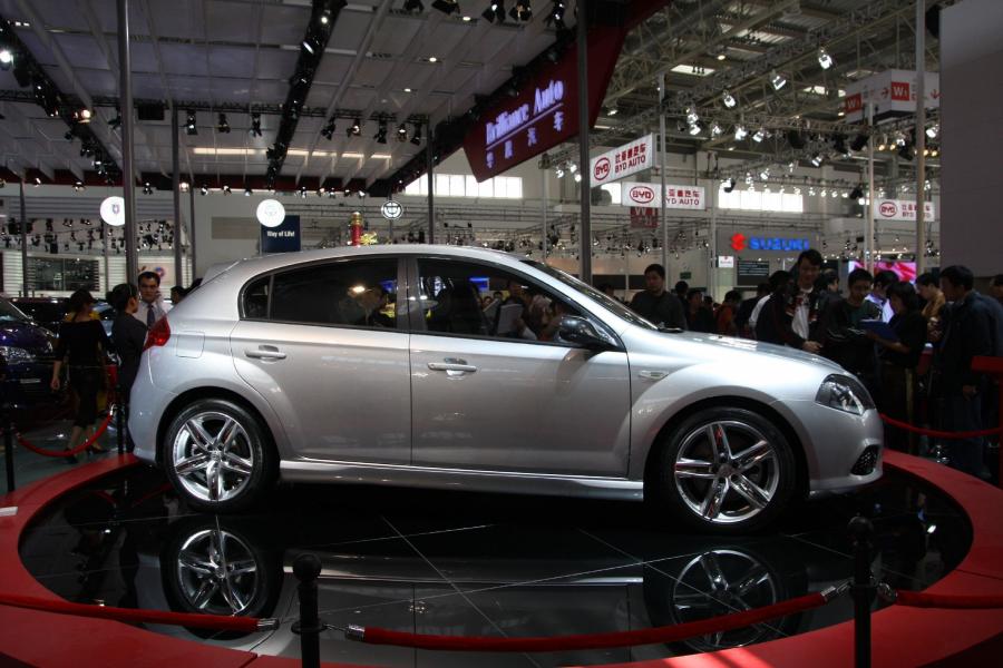  Brilliance FRV 2008 года  (фото 17 из 23)